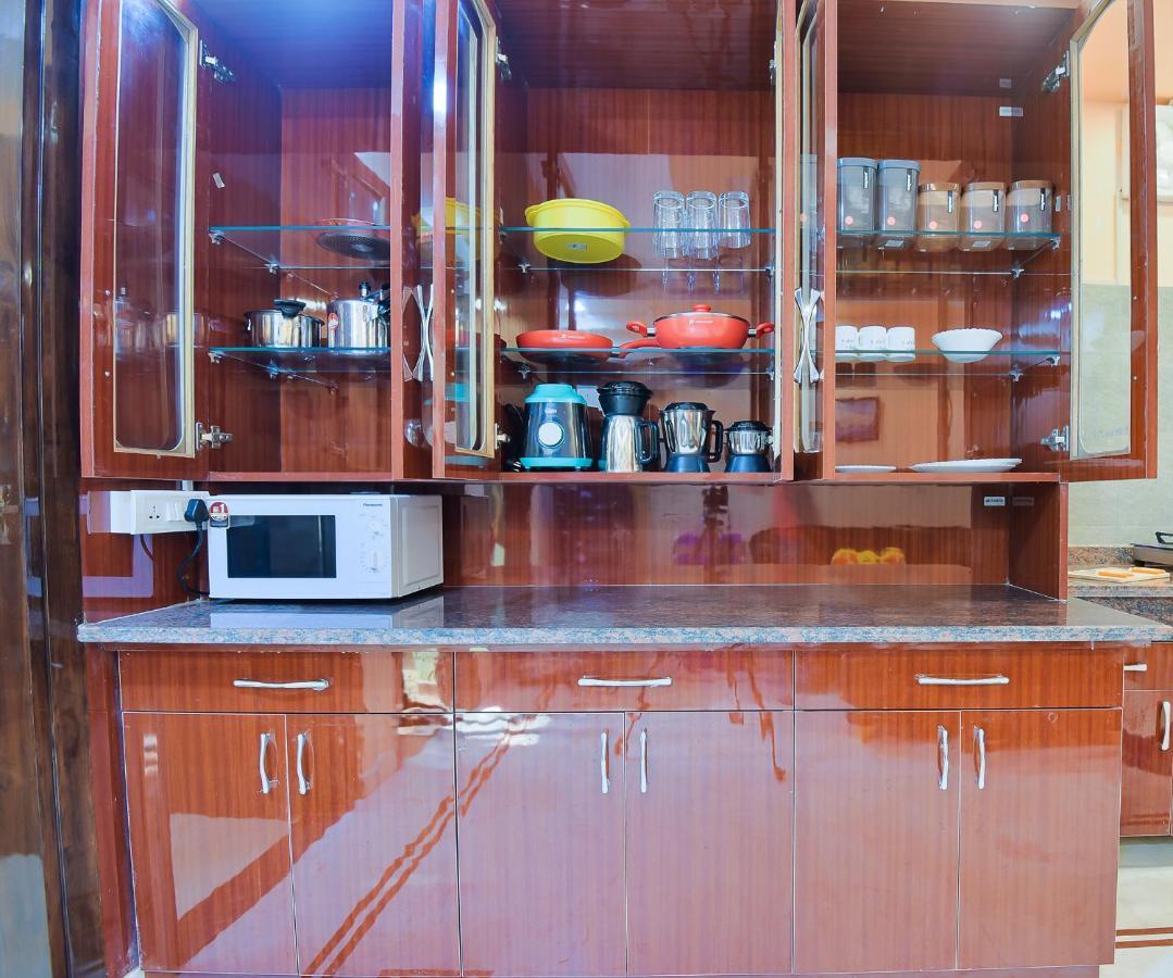 Bedchambers Medicity Serviced Apartments In Gurgaon Ngoại thất bức ảnh