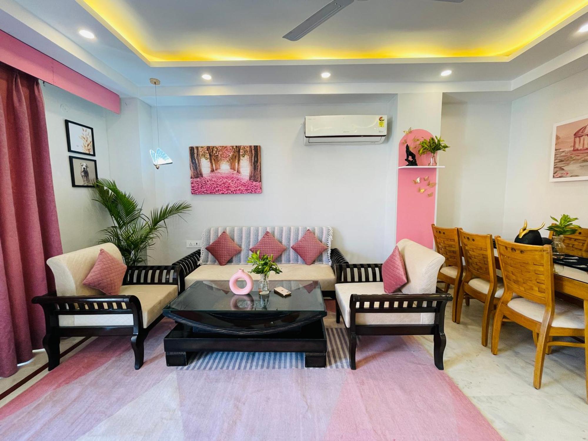Bedchambers Medicity Serviced Apartments In Gurgaon Ngoại thất bức ảnh